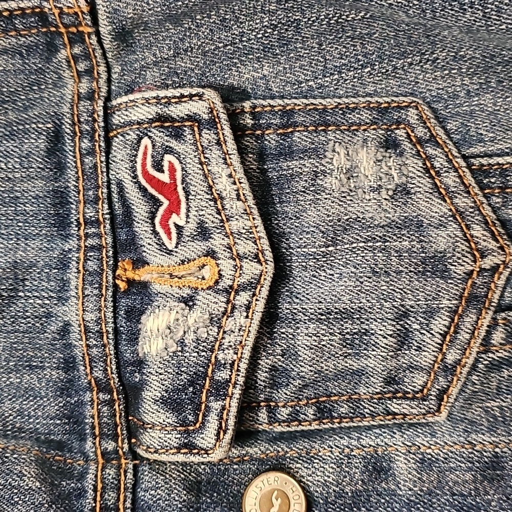Hollister Distressed Blue Denim Jacket - Picture 2 of 9